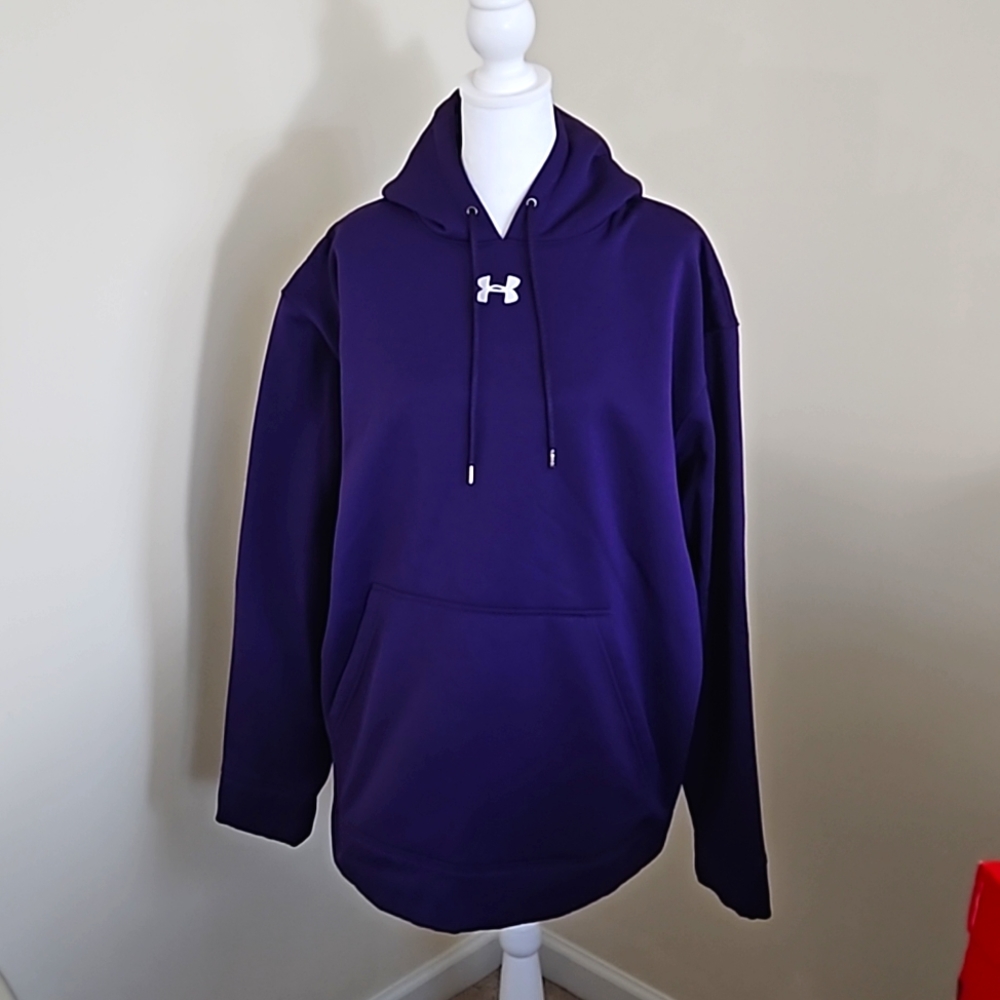 Warm Under Armour hoodie